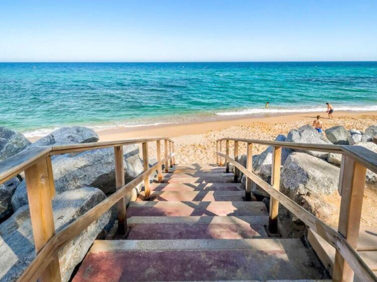 Sant Mateu 30 Min To Barcelona Next Beach Виласар-де-Мар Экстерьер фото
